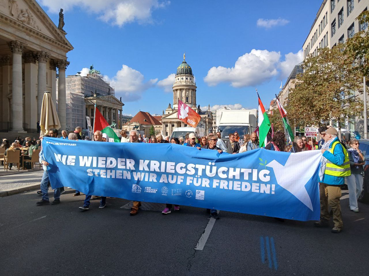 FronttranspiBerlin3.10.2025